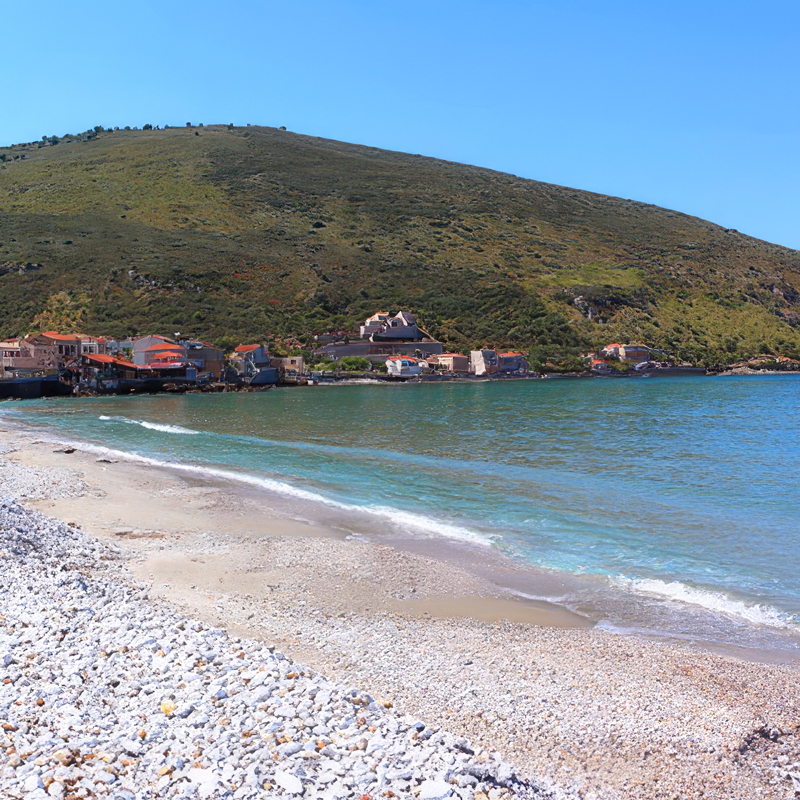Beach and clear waters near Oitylo in Mani